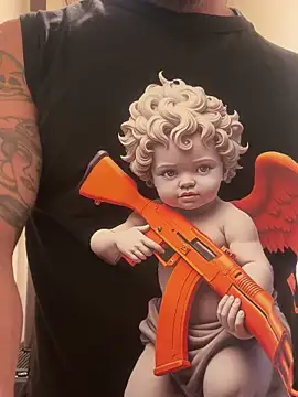 Snapshot of Tiziano94 chatting on March 8, 2026, 2:26 am Tiziano94 online show from March 8, 2026, 2:26 am