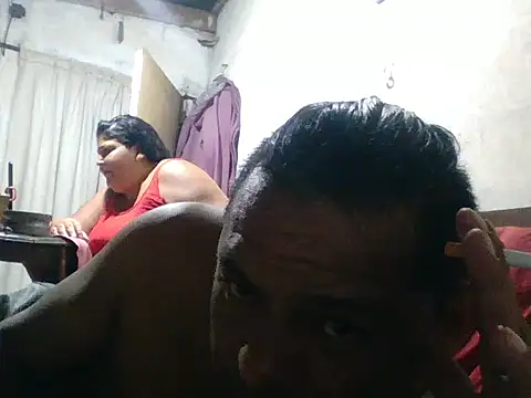 Snapshot of DesexedCooler chatting on February 19, 2026, 12:40 am DesexedCooler online show from February 19, 2026, 12:40 am