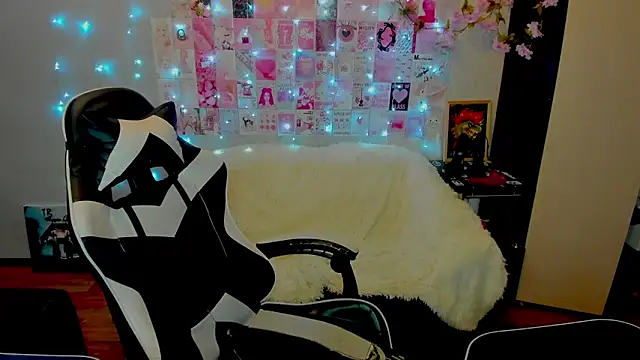 Kate Acid online show from June 21, 2026, 11:32 pm