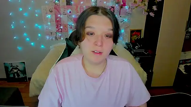 Kate Acid online show from July 14, 2026, 11:22 pm