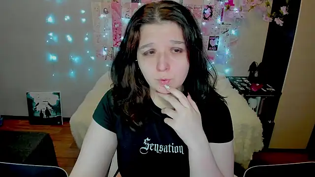 Kate Acid online show from April 23, 2026, 11:50 pm