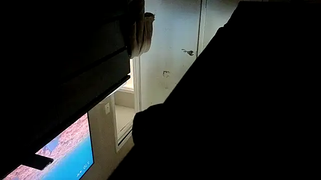 MissBella0969 online show from April 20, 2026, 10:11 pm