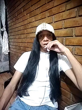 Snapshot of feocaliente_17 chatting on March 28, 2026, 3:40 am feocaliente 17 online show from March 28, 2026, 3:40 am