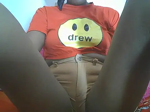 Solayadiva online show from April 12, 2026, 10:40 am