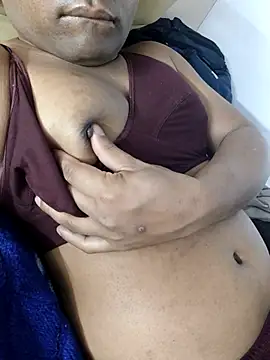 Amina   trans  sexy online show from March 23, 2026, 7:03 pm