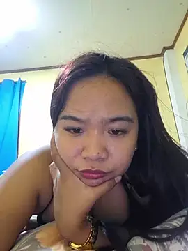 Snapshot of Polished_Princess chatting on April 14, 2026, 1:27 pm Polished Princess online show from April 14, 2026, 1:27 pm