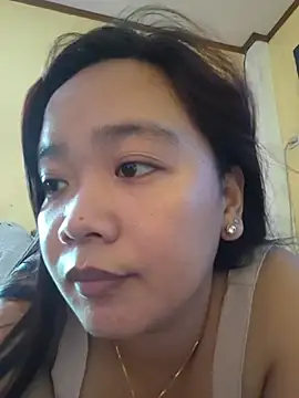 Snapshot of Polished_Princess chatting on May 26, 2026, 6:33 am Polished Princess online show from May 26, 2026, 6:33 am