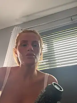 jadey19x online show from June 11, 2026, 10:01 am