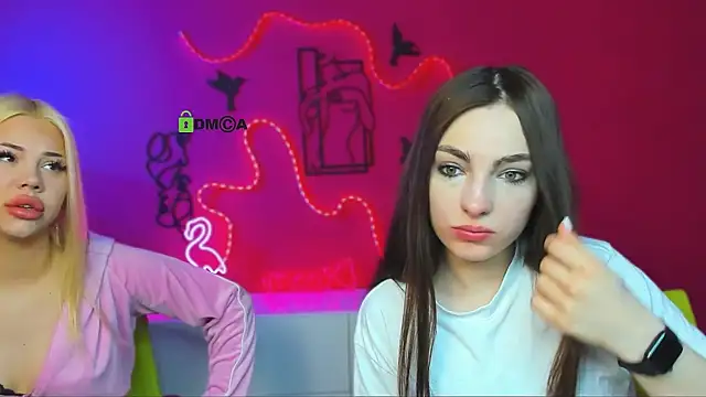 Snapshot of jenny_donne chatting on April 5, 2026, 5:36 am jenny donne online show from April 5, 2026, 5:36 am