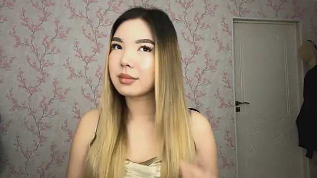 Snapshot of Elina_Mottel chatting on February 23, 2026, 7:20 am Elina Mottel online show from February 23, 2026, 7:20 am