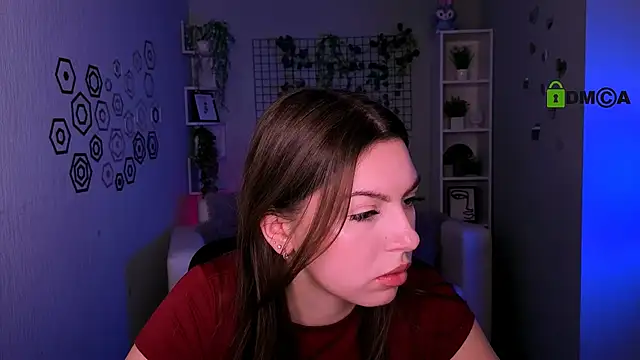amalialowell online show from May 21, 2026, 9:17 am