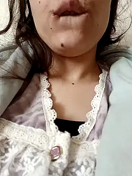 Armasexyy online show from April 15, 2026, 9:48 am