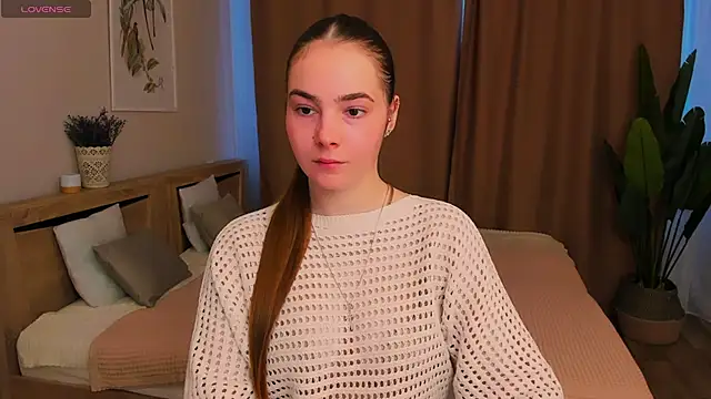 Snapshot of Maddy_Wood_ chatting on February 23, 2026, 8:04 am Maddy Wood online show from February 23, 2026, 8:04 am