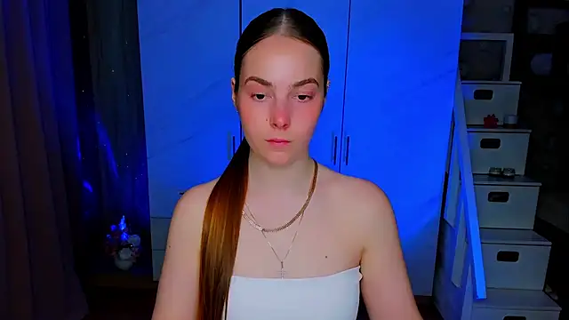 Maddy Wood  online show from May 23, 2026, 3:22 pm