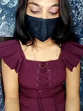 Cutie babes01 online show from May 19, 2026, 1:56 am