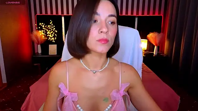 GracefulMichelle online show from March 18, 2026, 8:53 pm