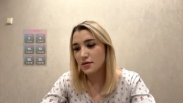 Snapshot of MerryVideo chatting on March 11, 2026, 8:03 pm MerryVideo online show from March 11, 2026, 8:03 pm