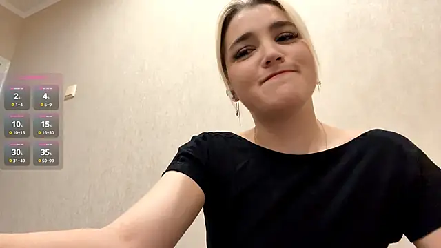 Snapshot of MerryVideo chatting on March 13, 2026, 8:03 pm MerryVideo online show from March 13, 2026, 8:03 pm