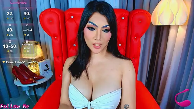 Laureen Hilton online show from May 5, 2026, 1:36 pm