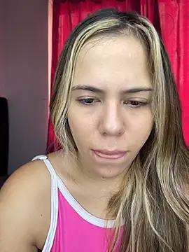 estefasinclair online show from May 1, 2026, 6:46 pm