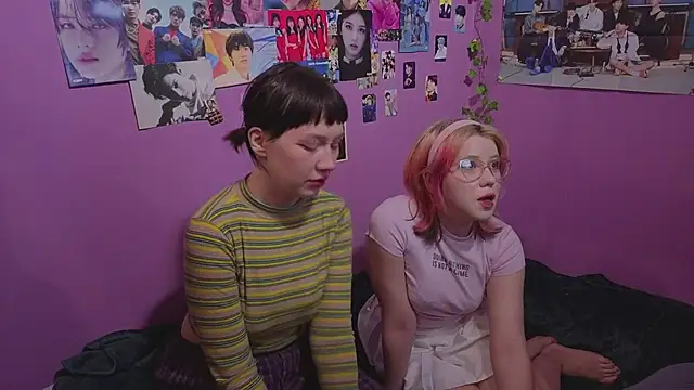 Snapshot of Burning_art chatting on February 16, 2026, 6:28 pm Burning art online show from February 16, 2026, 6:28 pm