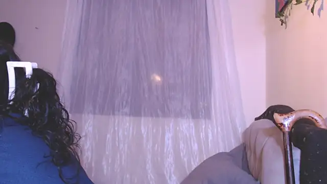 Snapshot of Lili__Clan chatting on July 21, 2026, 2:47 am Lili Clan online show from July 21, 2026, 2:47 am