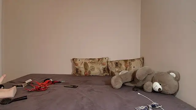 Snapshot of K9_GoodBoy chatting on April 5, 2026, 12:06 am K9 GoodBoy online show from April 5, 2026, 12:06 am