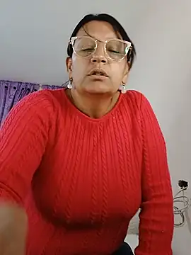 Snapshot of RubyRosh chatting on July 24, 2026, 7:43 pm RubyRosh online show from July 24, 2026, 7:43 pm