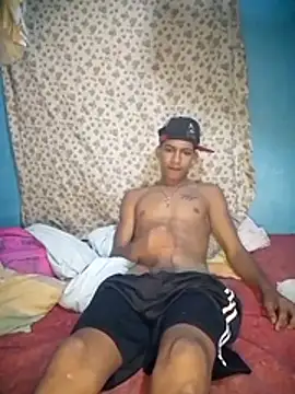 Snapshot of dan30_cm chatting on February 21, 2026, 12:34 am dan30 cm online show from February 21, 2026, 12:34 am