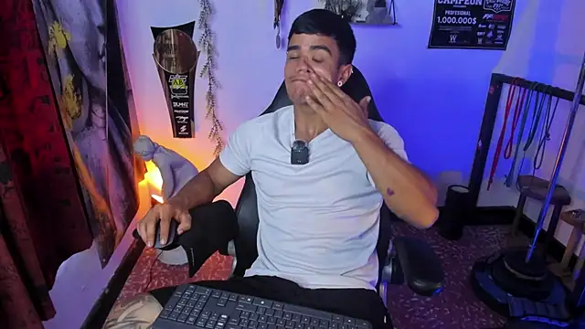 Snapshot of Rob_zaens33 chatting on April 10, 2026, 1:29 pm Rob zaens33 online show from April 10, 2026, 1:29 pm