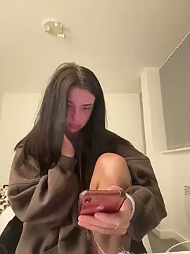 Amberbanxx online show from April 24, 2026, 8:55 pm