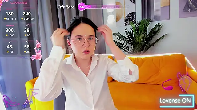 leylamirage online show from May 15, 2026, 12:25 pm