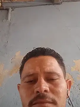 Snapshot of euchapo99 chatting on May 23, 2026, 1:10 pm euchapo99 online show from May 23, 2026, 1:10 pm