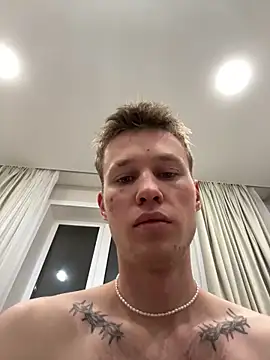 jelisiven online show from April 11, 2026, 3:27 pm