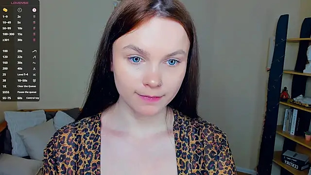 LeilaErcolani online show from May 27, 2026, 8:16 pm