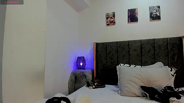 Helldy 666 online show from July 18, 2026, 6:16 pm