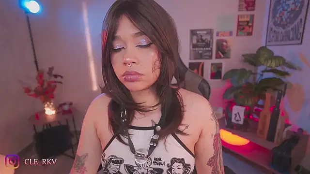 violette clerk1  online show from March 28, 2026, 10:22 pm