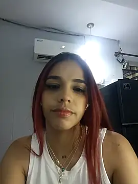 Snapshot of Kaelis_hot chatting on February 19, 2026, 10:18 pm Kaelis hot online show from February 19, 2026, 10:18 pm