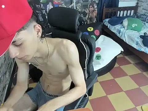 Snapshot of wex_077 chatting on April 11, 2026, 1:46 am wex 077 online show from April 11, 2026, 1:46 am