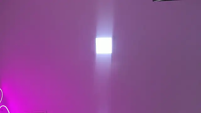 Snapshot of Evelin__thompsson chatting on July 11, 2026, 3:18 am Evelin thompsson online show from July 11, 2026, 3:18 am