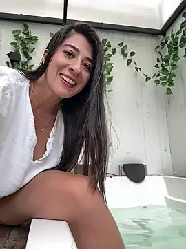 miiaa love online show from February 21, 2026, 10:23 pm