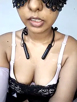 ASHANYA JAYASOORIYA online show from April 16, 2026, 7:42 am