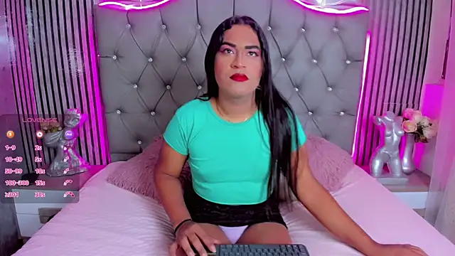 Valentina-Nova- online show from May 11, 2026, 10:18 pm