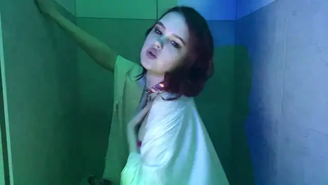 Snapshot of AmaliaJess chatting on March 18, 2026, 5:03 pm AmaliaJess online show from March 18, 2026, 5:03 pm