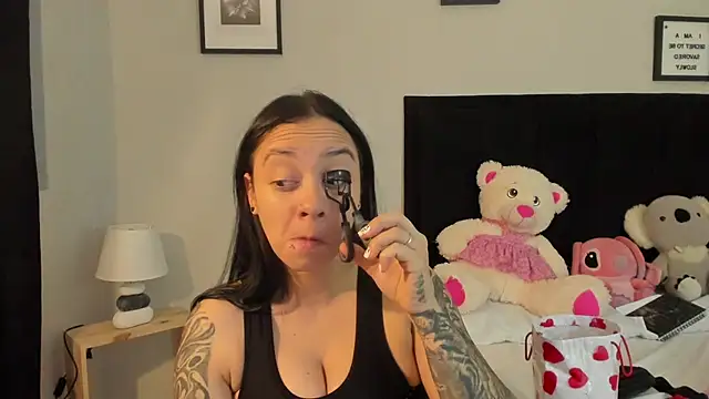 sabbrand0111 online show from March 12, 2026, 6:56 pm