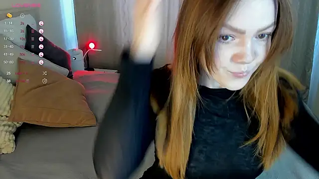 Snapshot of SunFlowerHoney chatting on March 17, 2026, 3:42 am SunFlowerHoney online show from March 17, 2026, 3:42 am