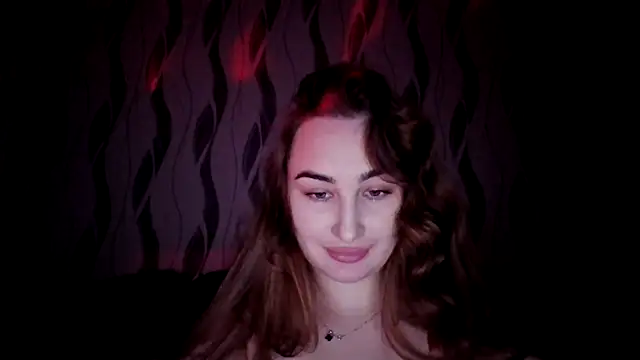 Snapshot of Elaine_Bell chatting on March 6, 2026, 6:14 pm Elaine Bell online show from March 6, 2026, 6:14 pm