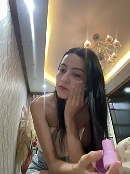 Snapshot of violetta_cutest_ chatting on March 30, 2026, 11:22 am violetta cutest online show from March 30, 2026, 11:22 am