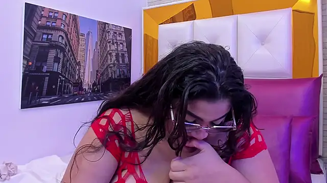 Snapshot of _Rachel- chatting on February 25, 2026, 7:25 pm Rachel- online show from February 25, 2026, 7:25 pm