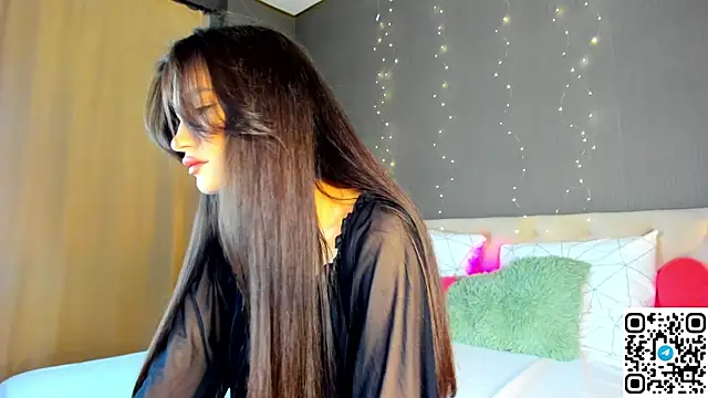 Snapshot of Adele_Lanea chatting on April 21, 2026, 12:56 am Adele Lanea online show from April 21, 2026, 12:56 am